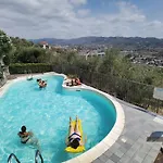 Σπίτι διακοπών Casa Con Piscina, Vista Mare, Patio Privato, Ac, Posto Auto E Wi-fi Imperia