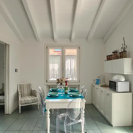 Casa Con Piscina, Vista Mare, Patio Privato, Ac, Posto Auto E Wi-fi Holiday home Imperia